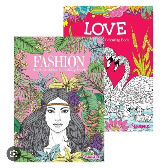 Love/fashion advanced colouring book