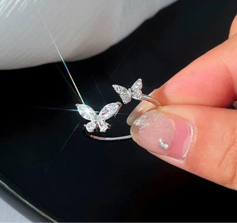 Adjustable butterfly ring image 0
