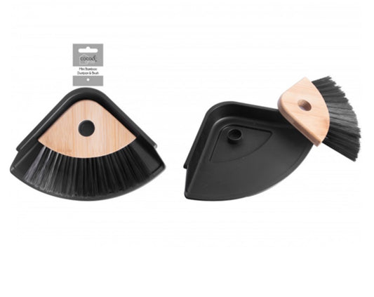 Mini dustpan and brush image 0
