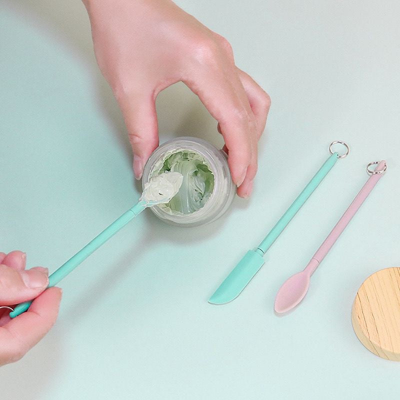Mini extending spatula set