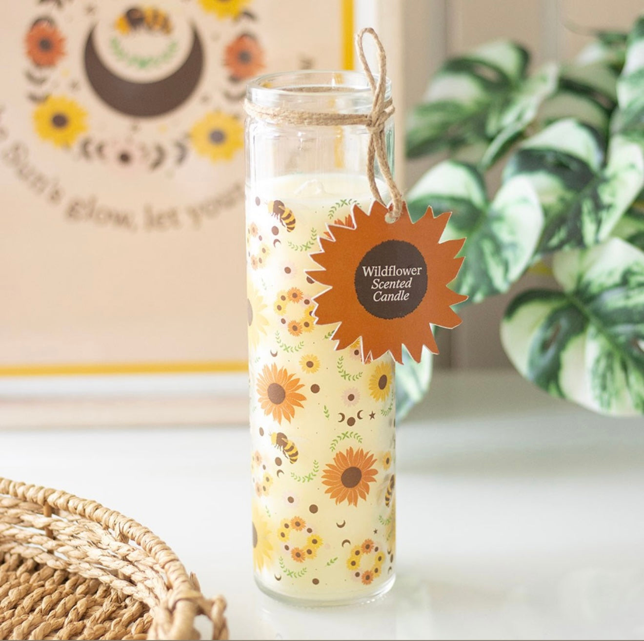 Tube candle - bee radiant.