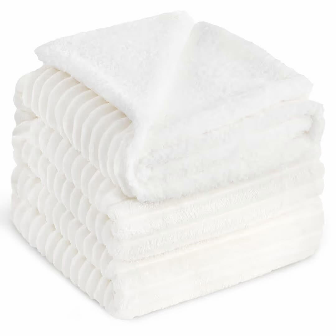 Sherpa lined kingsize blanket - green