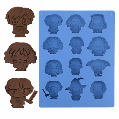 Character themed silicone baking mould