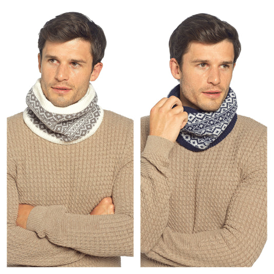 Adults fairisle knitted neck warmer.